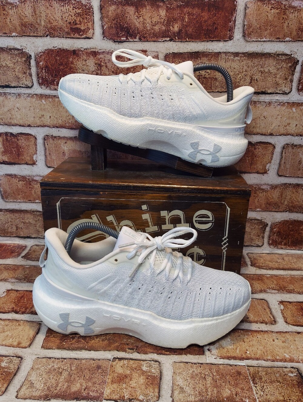 Pre-owned 2024 Under Armour Hovr Infinite Elite